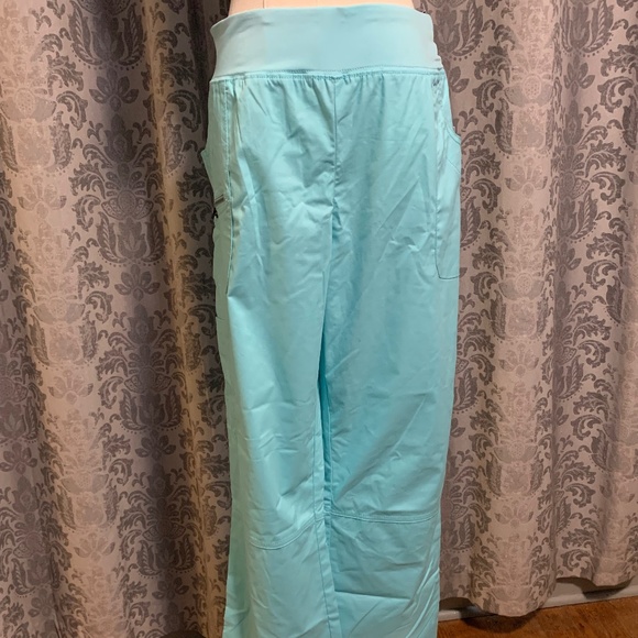 Beyond Scrubs Pants & Jumpsuits Beyond Scrubs Abby 6 Pocket Yoga